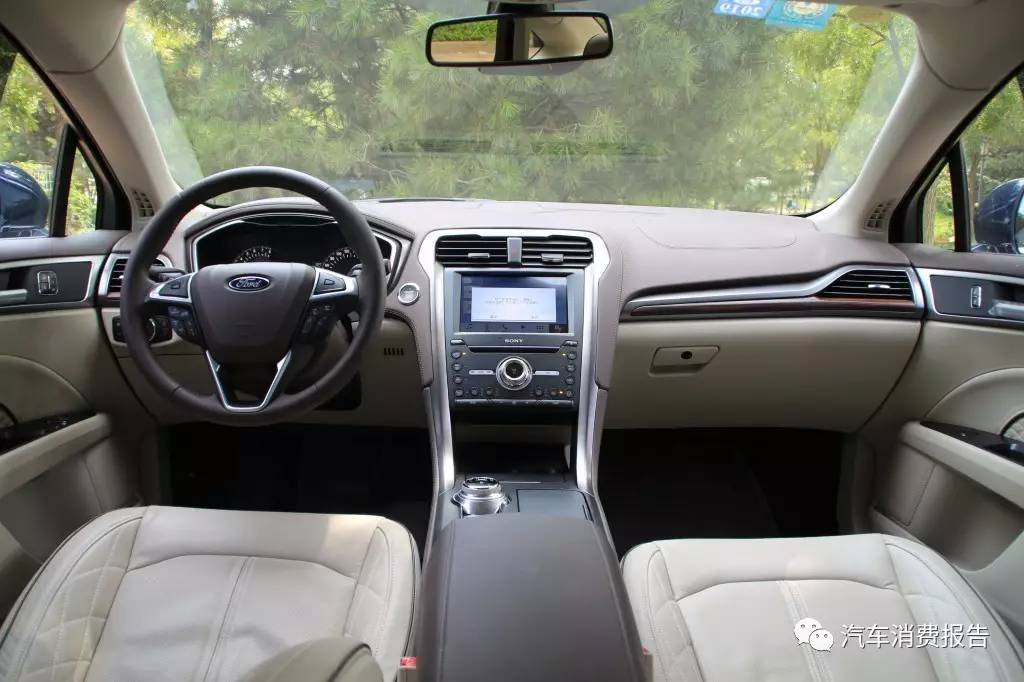 这款车的油耗表现如何,2017款蒙迪欧2.0t245高功率油耗