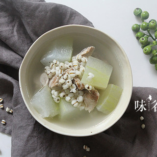 男人啤酒肚是什么原因,男人长啤酒肚的原因