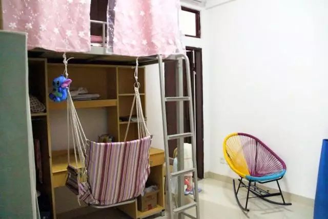 你想要这样的职工好宿舍吗？赶紧为心目中的好宿舍点赞！