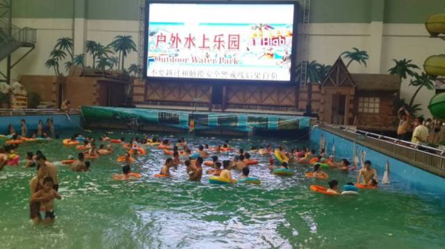 泡室外温泉附近哪里好玩又便宜,稻田泡温泉好去处