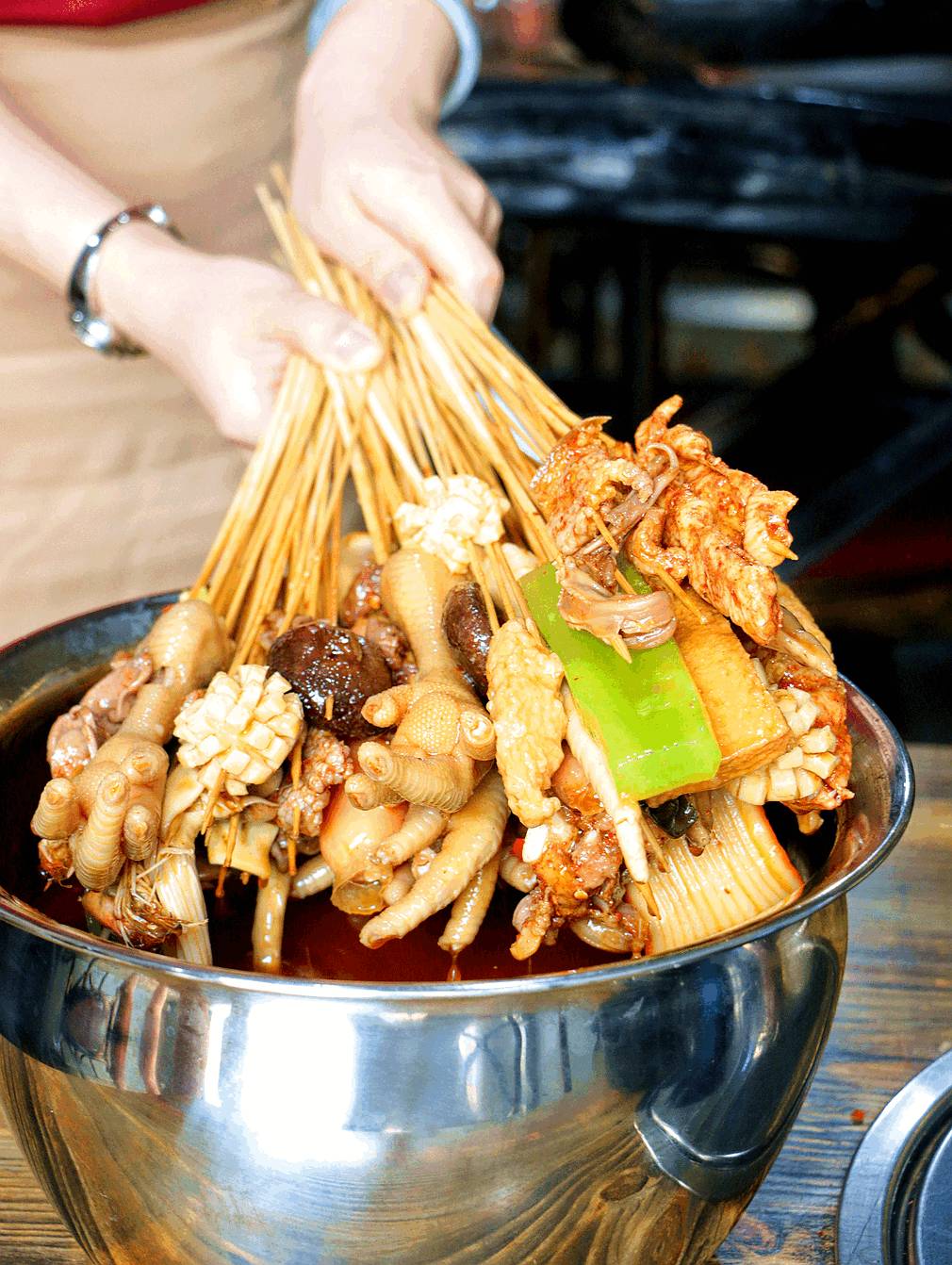 薛之谦的串串店在哪里,薛之谦上海串串店