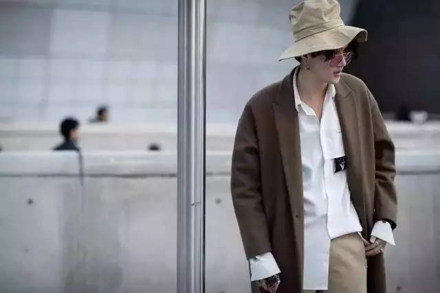 当倪妮赵丽颖同框,赵丽颖倪妮穿背带裤