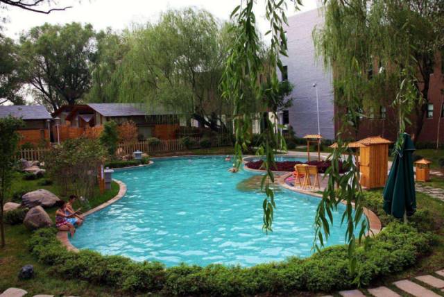 泡室外温泉附近哪里好玩又便宜,稻田泡温泉好去处