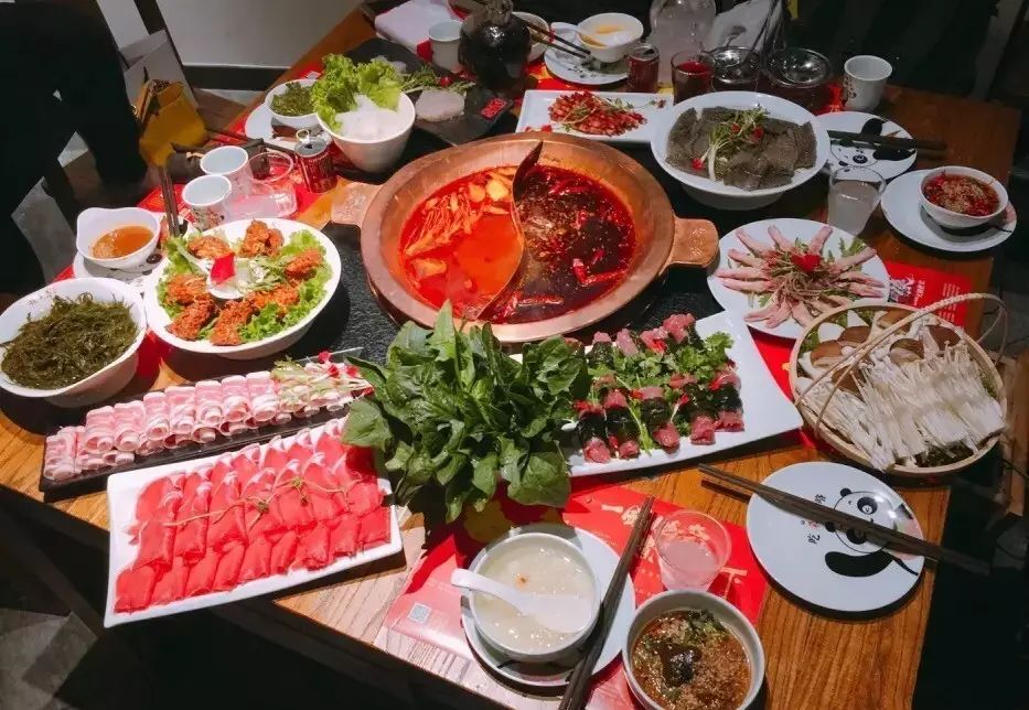 薛之谦出现在串串店,薛之谦的串串店在哪里