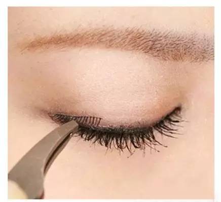 睫毛短怎么变长产品,睫毛怎么变长又密自然方法