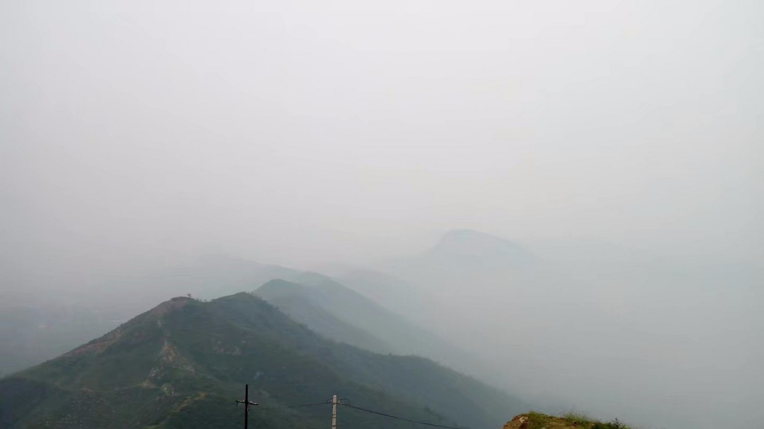 龙泉寺山小环穿——与教师一起爬山庆祝教师节