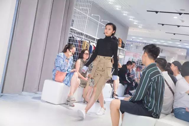 爆款已经看腻了你却还在做烂大街的伪时髦？