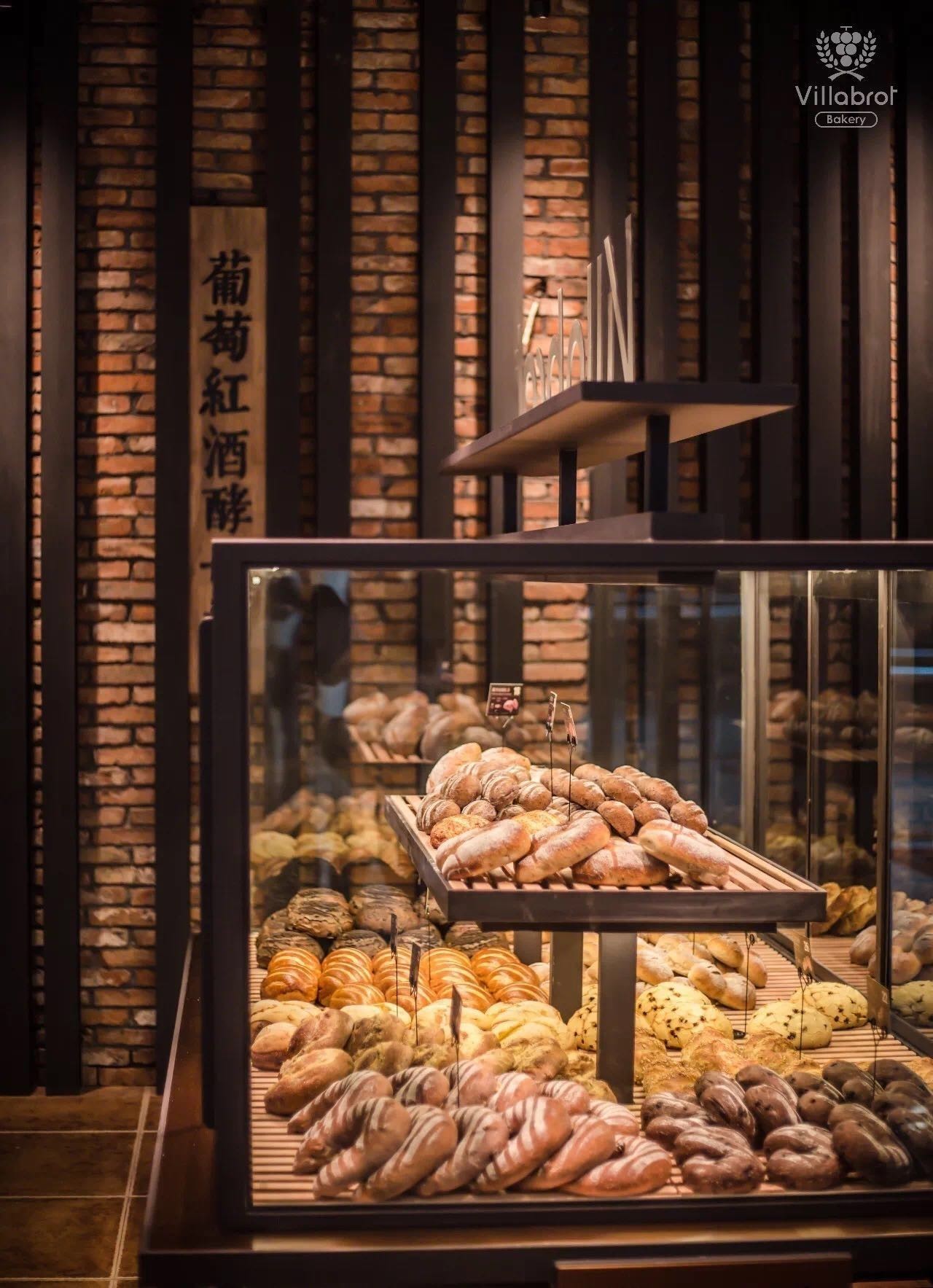 分分钟扫空，南京必吃网红酵母面包店终于盼来啦~足足70+种，雷神巧克力盐之花……杭州人又有口福了