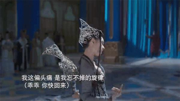 “美人鱼”专属夏日青春气息！「报君潮流眼」之林允：穿上粉红小礼裙，化身灵动潇洒的白日梦女！