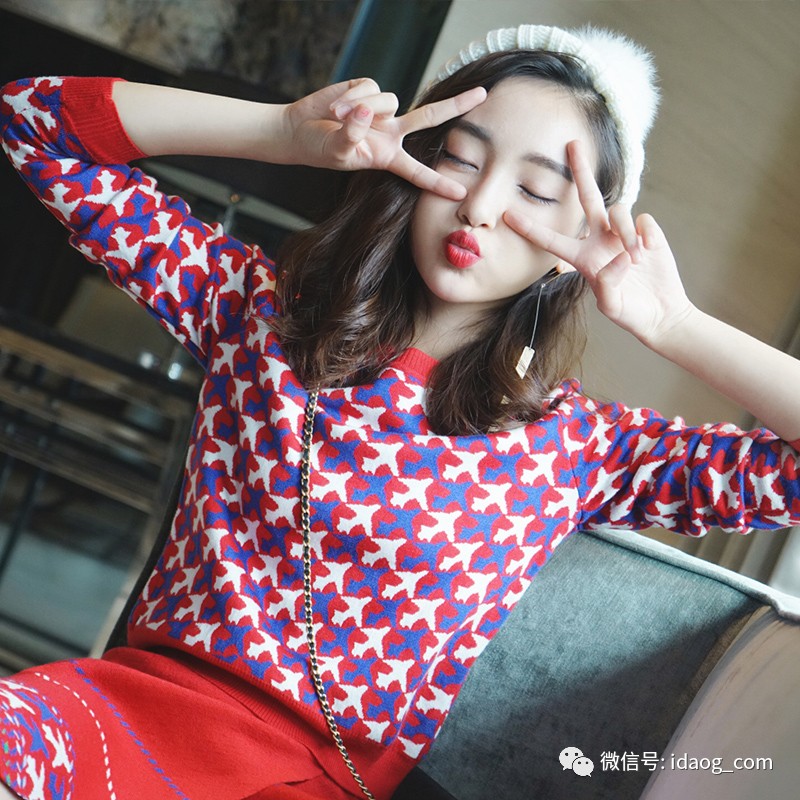 新款套装裙时髦又减龄冬天,套装裙两件套小香风针织秋冬