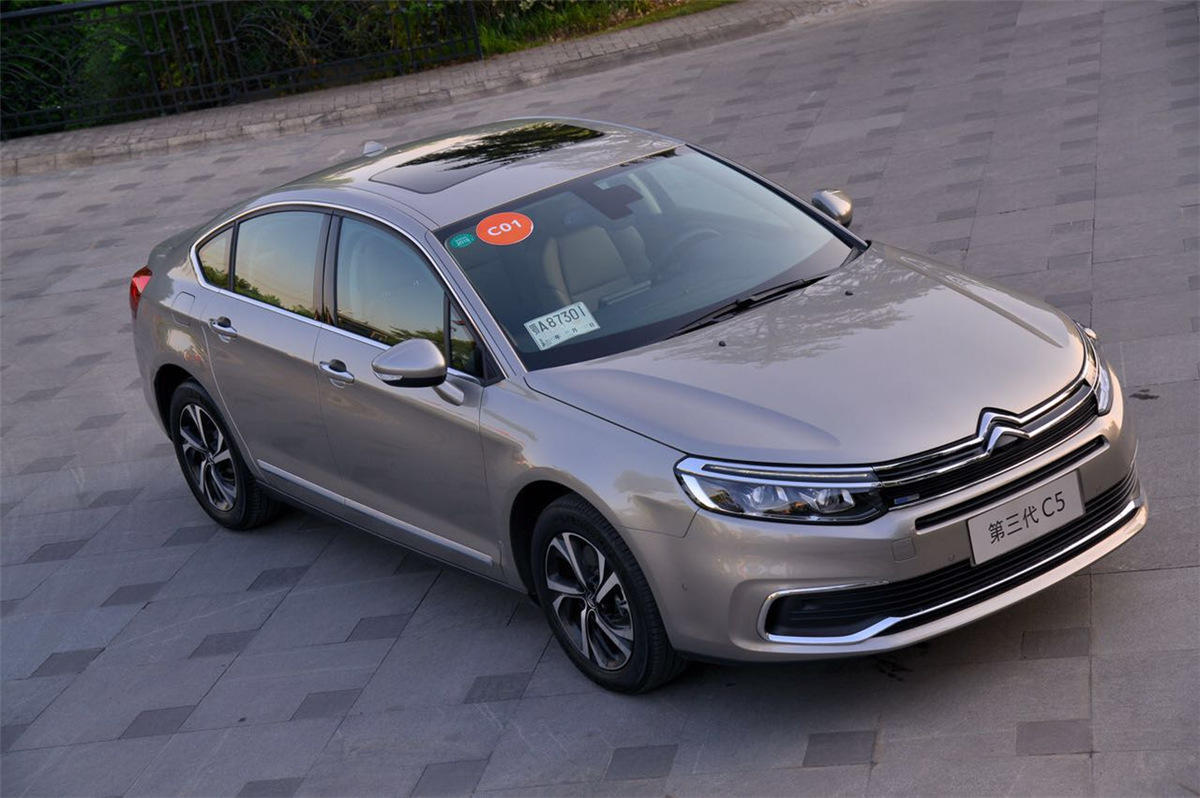 雪铁龙c5天逸1.6t试驾视频,2020款雪铁龙c5aircross试驾