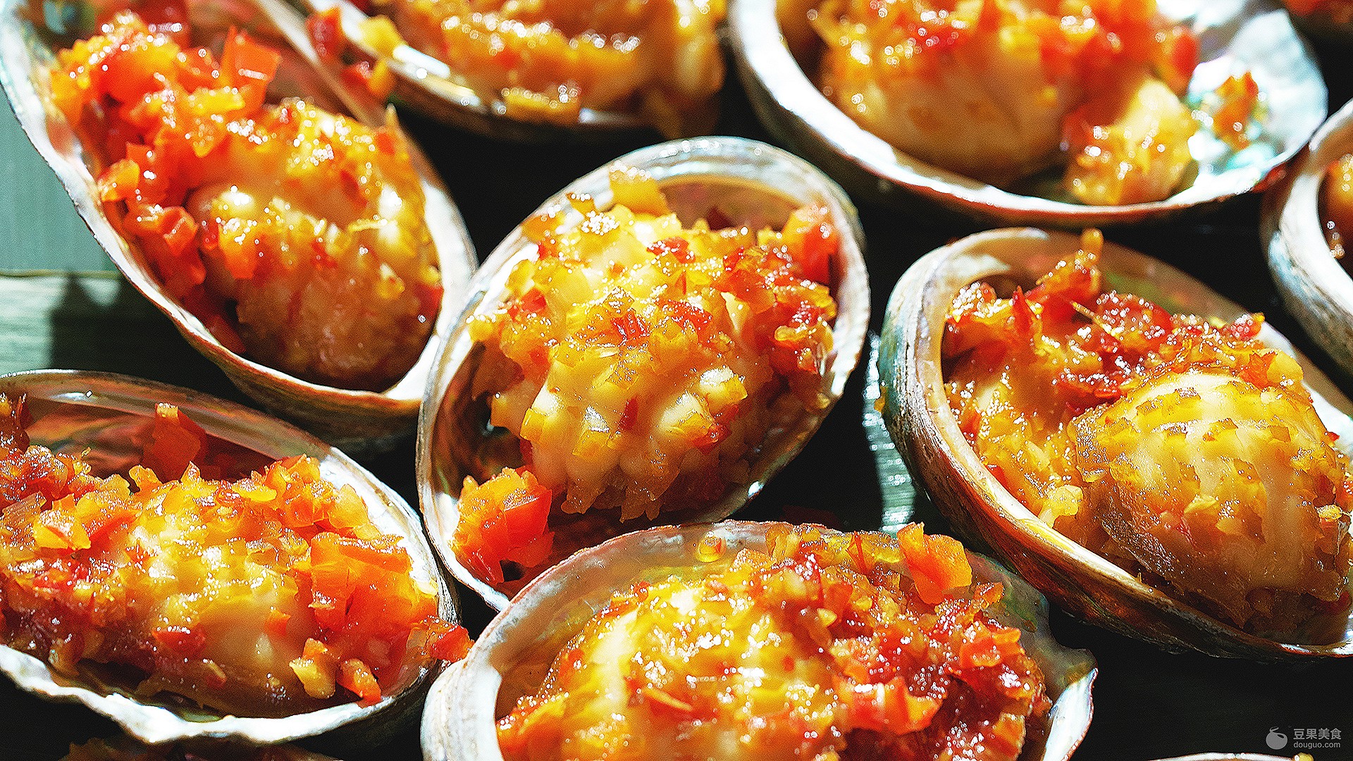 红烧鲍鱼分享给大家,红烧鲍鱼最快做法