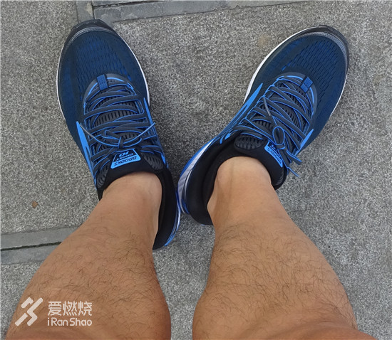 brookshyperionelite跑鞋,brooksghost12发售价