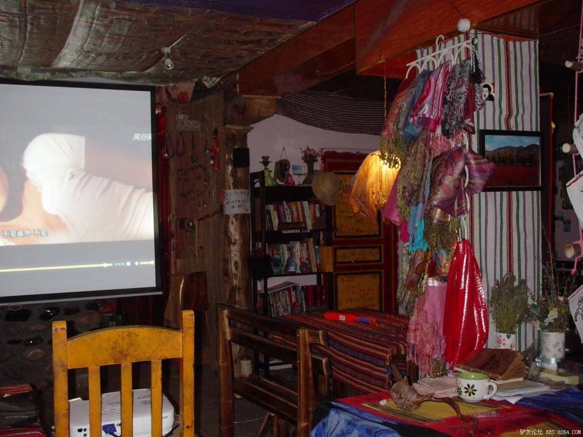 一个人一台车到西藏,一个人一辆车直通拉萨