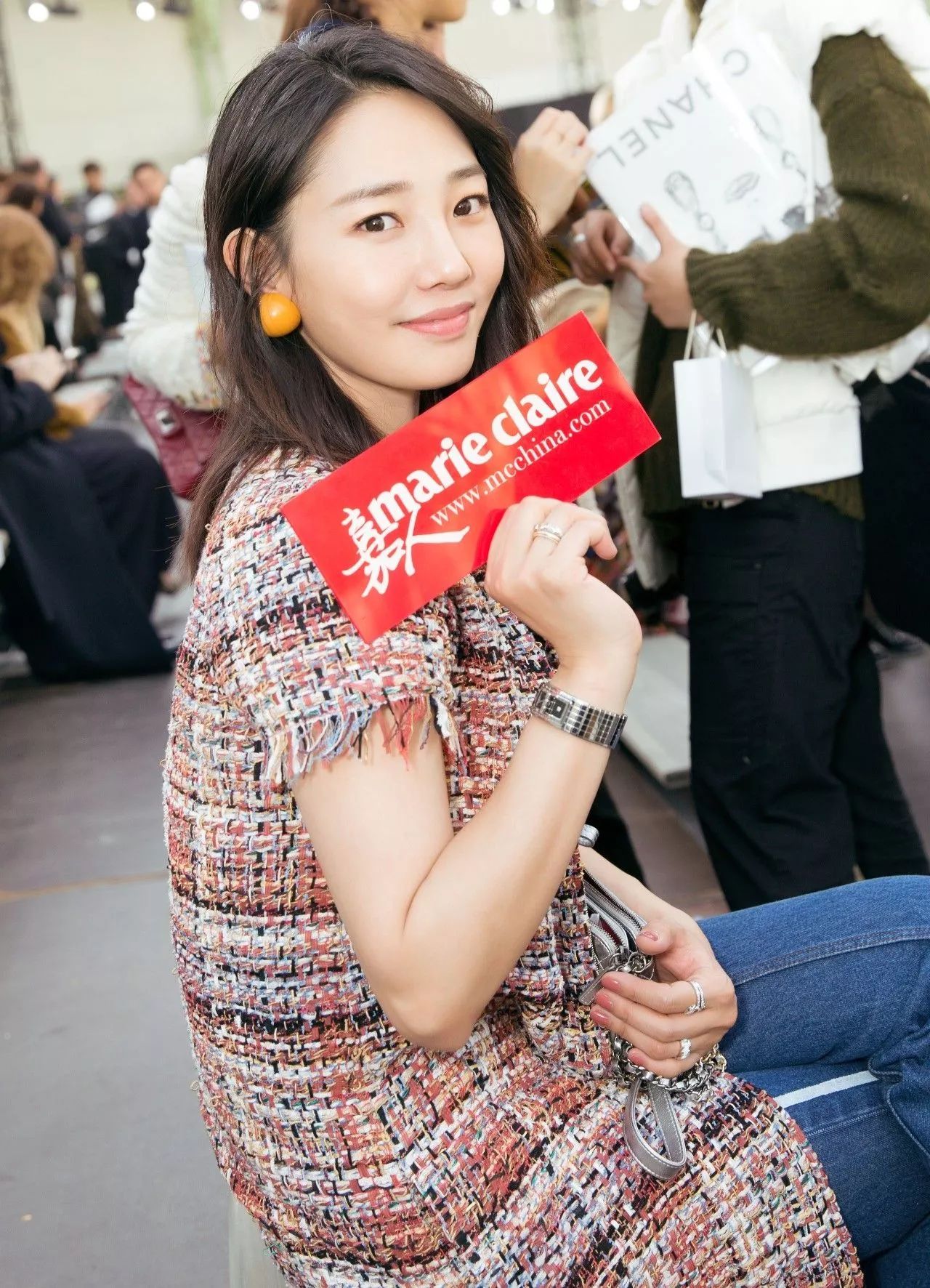 跟GD和表姐来到香奈儿“水帘洞”,看完我开始期待下雨天!