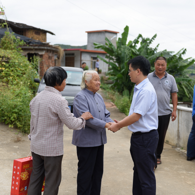 泉法新闻｜一淘宝天猫店真假混卖被判刑罚！