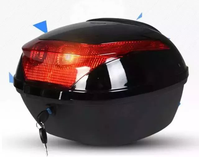 这个大品牌“棉被包”的设计师，你给我出来！竟然还敢卖天价？