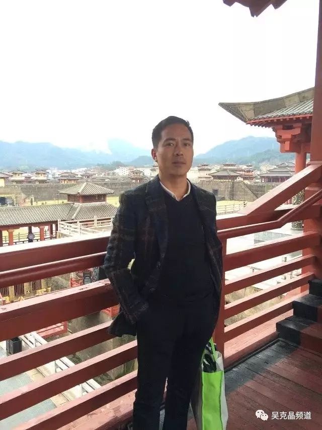 他为什么把自己“卖”给福鼎？