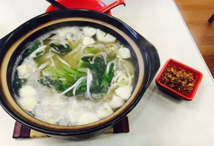 哈尔滨哪的米线最好吃,哈尔滨最正宗的云南米线