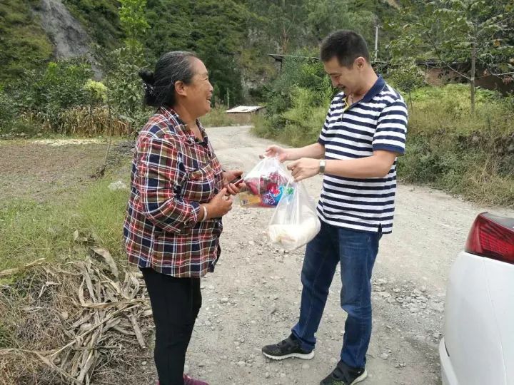 援藏工作动态第七期,援藏动态