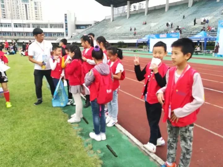 家长们请查收宝贝们的照片,请家长查收小可爱照片怎么回复