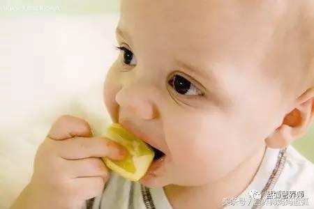 宝宝咀嚼能力落后危害大，这样训练才有效！