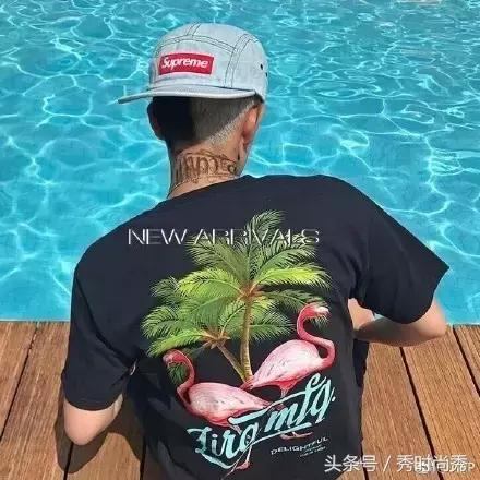 有点秃适合剪什么刘海男,秃鬓角头发软男士发型