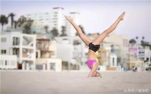 健身倒立的正确锻炼方法,健身动作不会怎么办