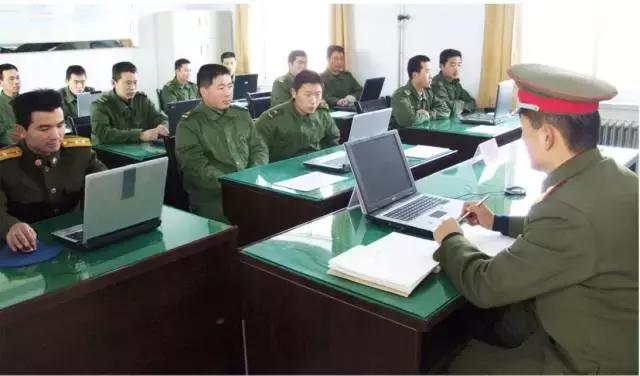 建军90周年：我军“锅碗瓢盆”那些事儿，这回全明白了