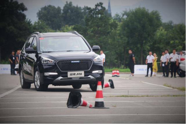 哈弗m6plus山路试驾,哈弗m6p手动豪华版试驾