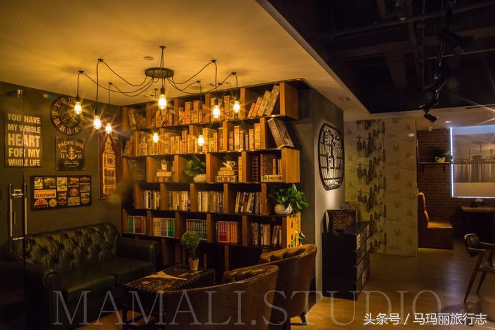 住赏气质喆啡，一辆复古老爷车把你接到咖啡馆的家