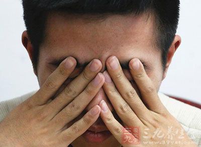 眼压高按摩哪里降眼压,一只眼压高一只眼压正常怎么办