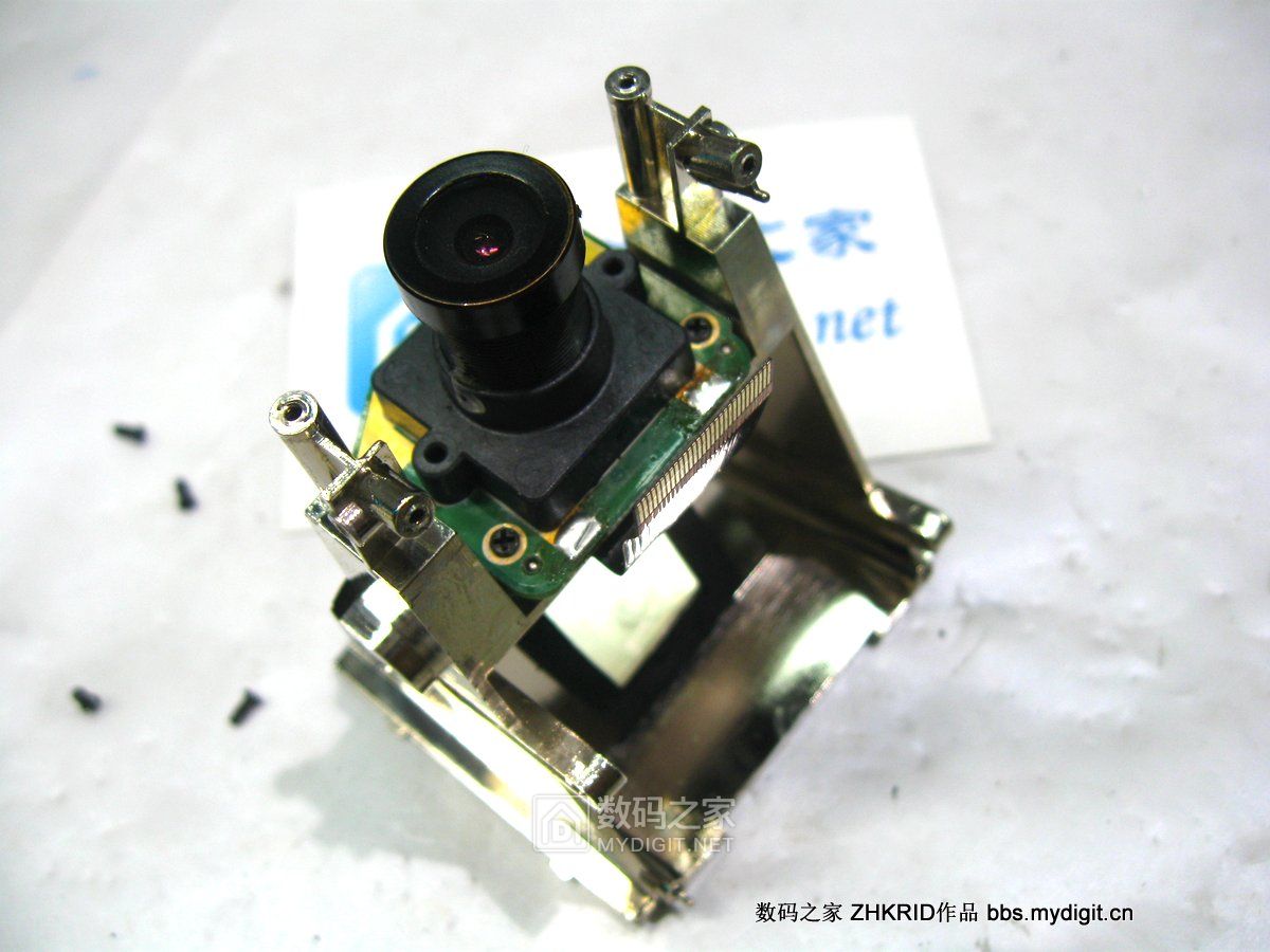 拆解趴趴狗隐藏式行车记录仪,行车记录仪拆解解析