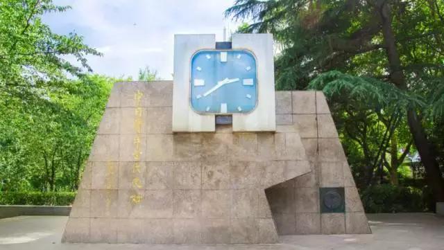 高温下的上海城市,上海40度以上高温