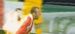 当足球遇到特效笑抽了,足球加上摇摆的特效