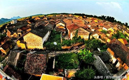 中国五十六个民族大观园（七）达斡尔、仫佬、羌、布朗、撒拉族穿狍皮衣吃荞面饺是哪个民族？