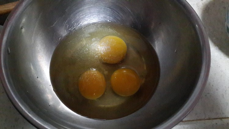 原汁椰子炖蛋的做法,原盅椰子鸡煲汤做法