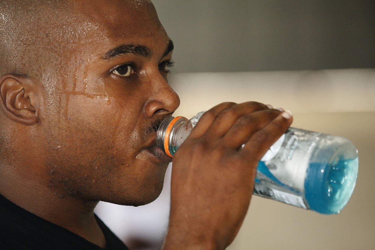 藿香正气水过敏中暑怎么办,藿香正气水到底治不治中暑