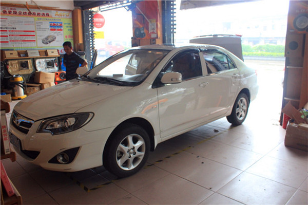 佛山车音悦音响改装,佛山车音匠专业汽车音响改装