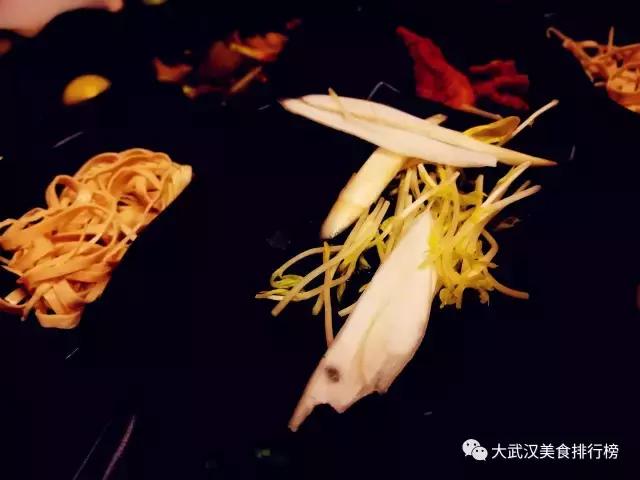 郭沫若题词的餐馆,郭沫若题字昆明饭店