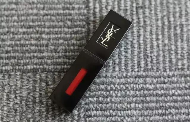 涂口红和不涂有什么区别,涂口红和不涂口红的差距