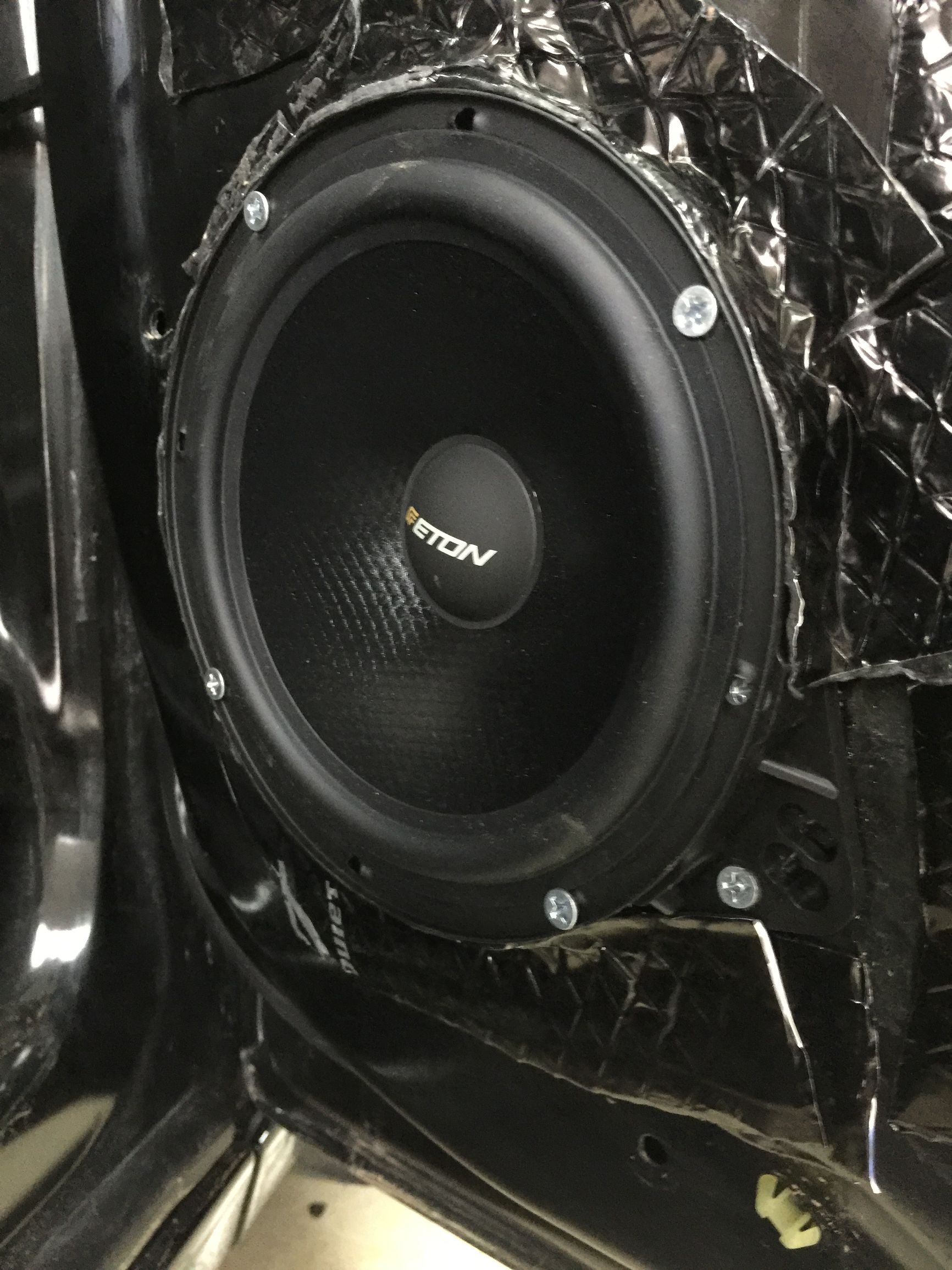 科鲁兹汽车音响,雪佛兰科鲁兹音响改装多少钱