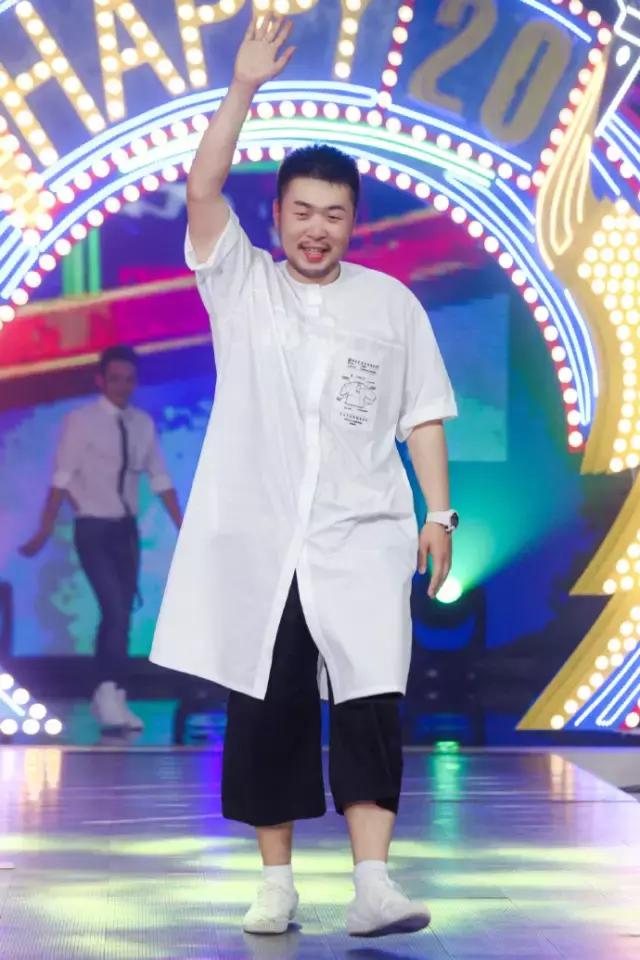 杜海涛和沈梦辰吴昕什么关系,杜海涛沈梦辰吴昕乘风破浪拥抱谁