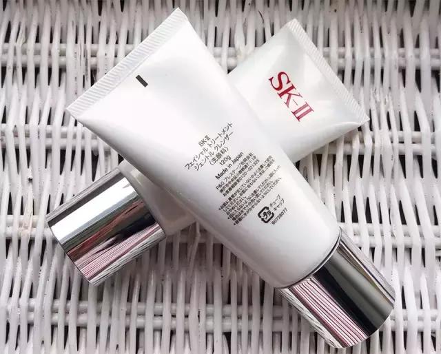 祛痘印祛痘坑最有效的方法,痘印的克星的药膏