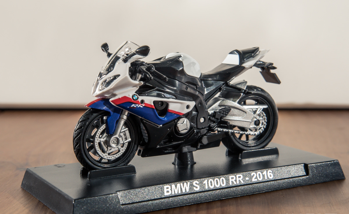 rc遥控车1:24开箱,越野车模型1:24开箱