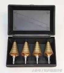 “*博兰**之牙到铁血战士”现代弓箭们的电影传奇