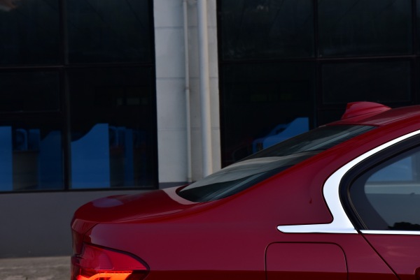 17年6万公里宝马318i时尚型,17款宝马318i时尚型测评