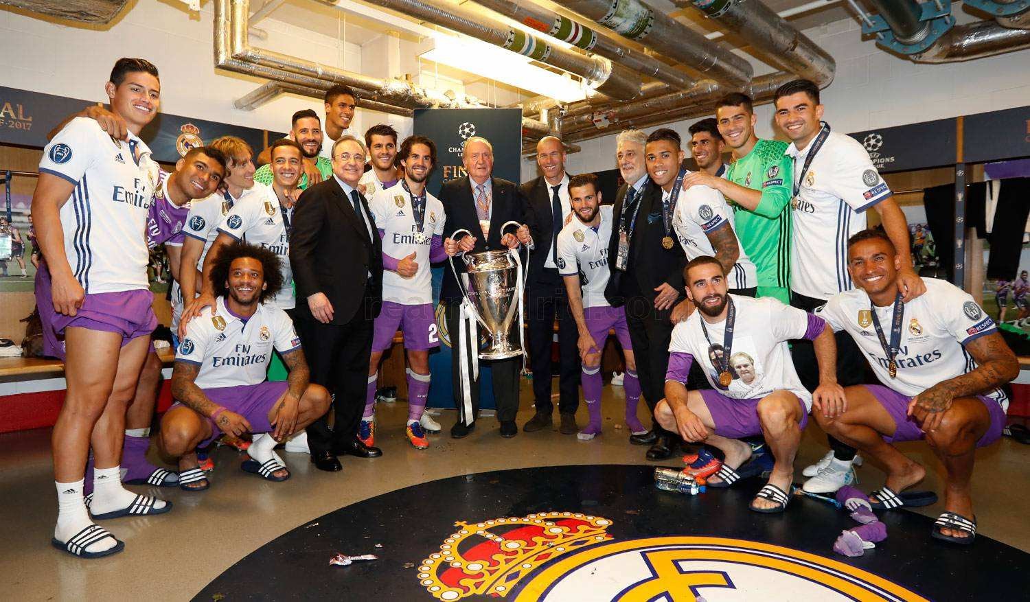 一冠王二冠王三冠王都是谁,一冠王三冠王