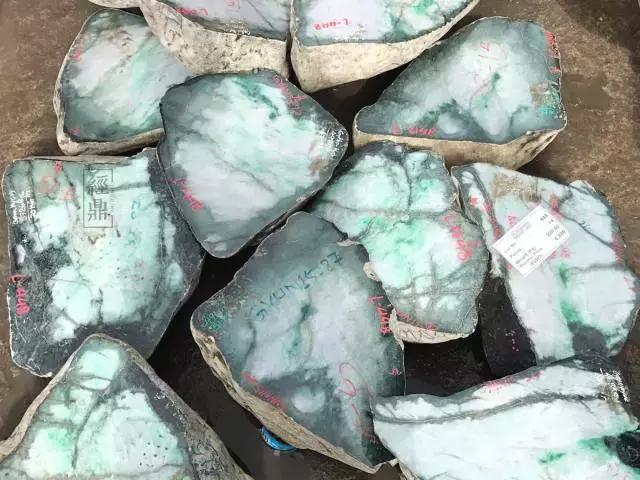 缅甸公盘现场拍卖,缅甸公盘高端货