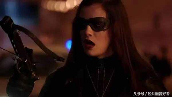 “*博兰**之牙到铁血战士”现代弓箭们的电影传奇